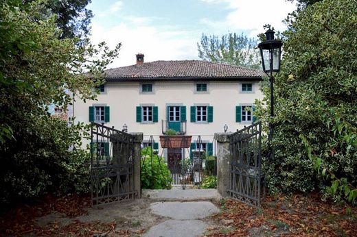 Βίλα σε Castiglione di Garfagnana, Provincia di Lucca