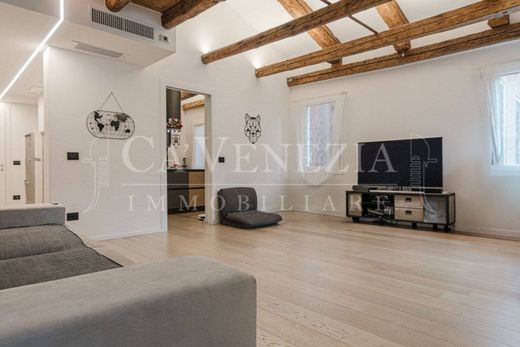 Apartment / Etagenwohnung in Venedig, Venetien