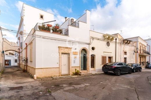 Casa de luxo - Avetrana, Provincia di Taranto