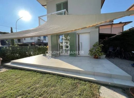 Casa de lujo en Pietrasanta, Lucca