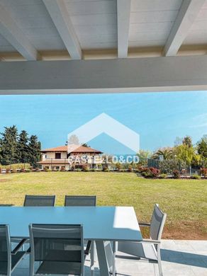 Apartament w Manerba del Garda, Provincia di Brescia