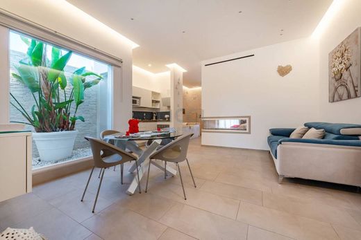 Appartamento a Monopoli, Bari