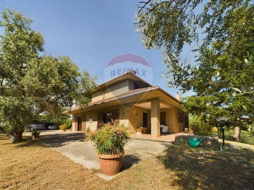 Villa in Formello, Rome