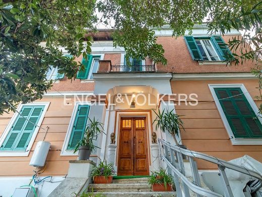 Villa in Rome, Latium