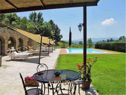 Villa a Reggello, Firenze