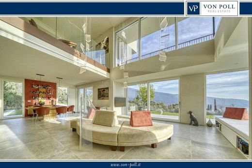 Villa in Tignale, Provincia di Brescia