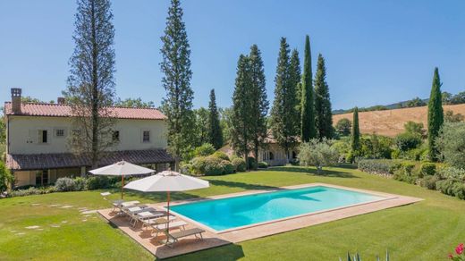 Villa in Cetona, Province of Siena