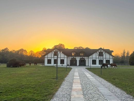 Villa a Cantello, Varese