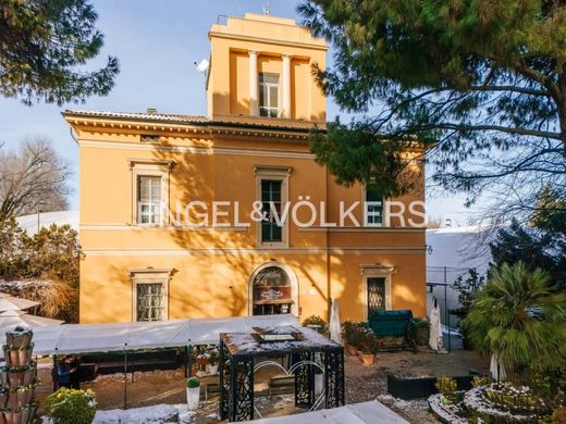 Villa in Bologna, Emilia-Romagna