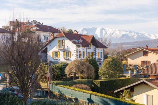 Luxury home in Avigliana, Turin