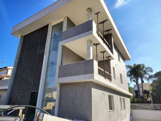 Apartamento - Latina, Provincia di Latina