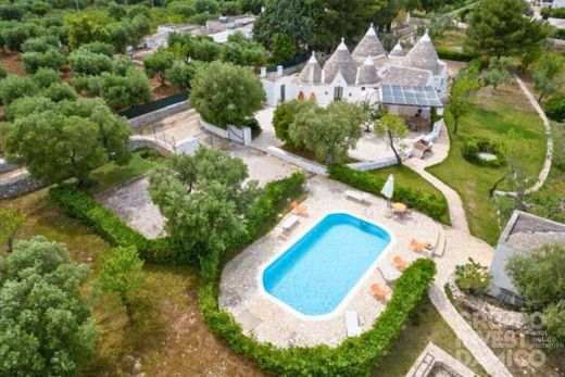 Landhaus in Ostuni, Provincia di Brindisi