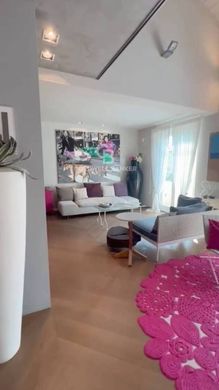 套间/公寓  Forte dei Marmi, 卢卡省