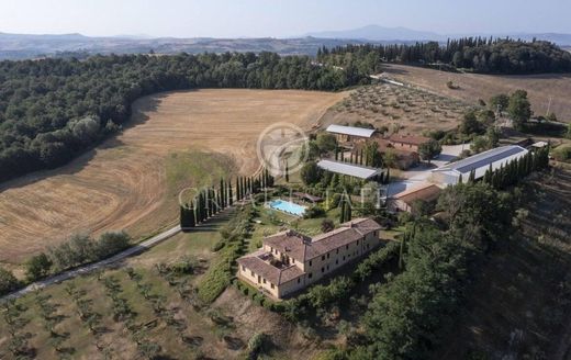 Country House in Asciano, Province of Siena