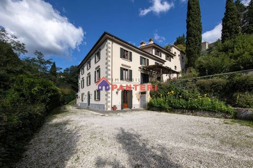 Villa in Pescia, Provincia di Pistoia