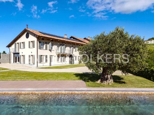 Country House in Canelli, Provincia di Asti