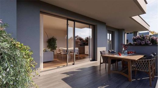 ‏דירה ב  Casnate Con Bernate, Provincia di Como