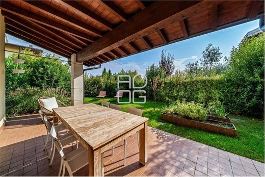 ﻓﻴﻼ ﻓﻲ Moniga del Garda, Provincia di Brescia