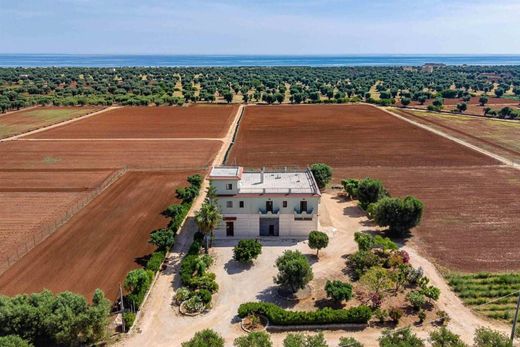 Luxury home in Fasano, Provincia di Brindisi
