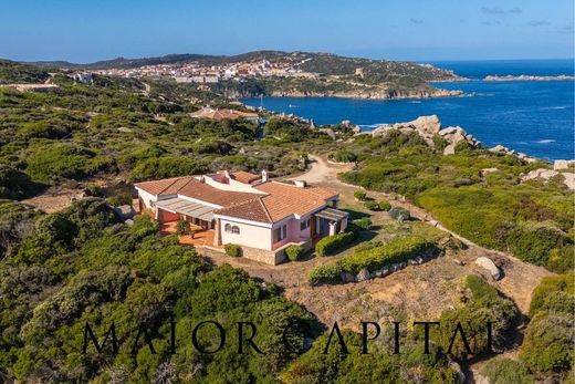 Villa in Santa Teresa Gallura, Provincia di Sassari