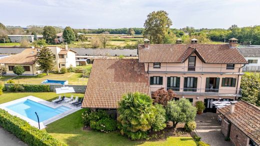 Villa en Carpignano Sesia, Provincia di Novara