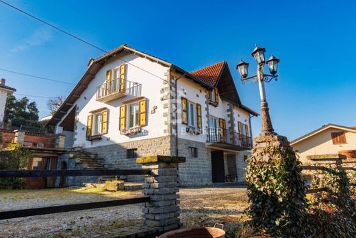 Villa a Avigliana, Provincia di Torino