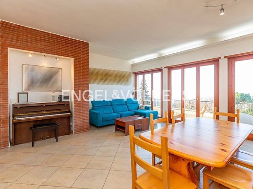 Villa Monte Porzio Catone, Roma