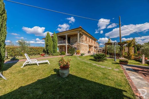Country House in Montecatini, Pisa