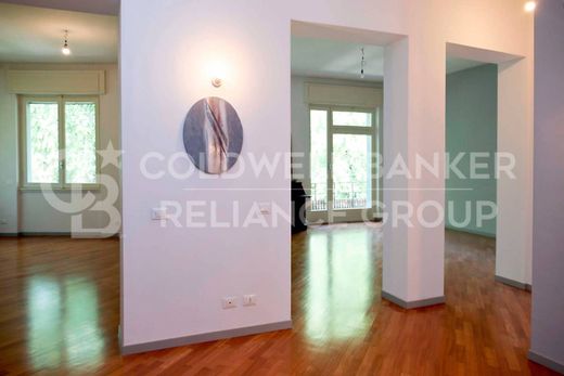 Appartement in San Donato Milanese, Città metropolitana di Milano