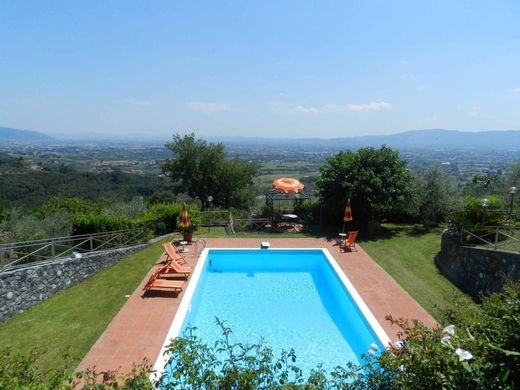 Villa a Montale, Pistoia