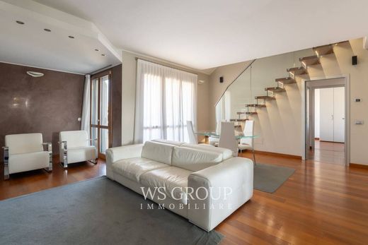 Ático en Monza, Provincia di Monza e della Brianza