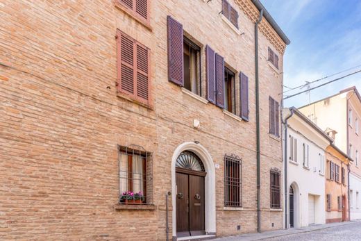 Casa de luxo - Ferrara, Provincia di Ferrara