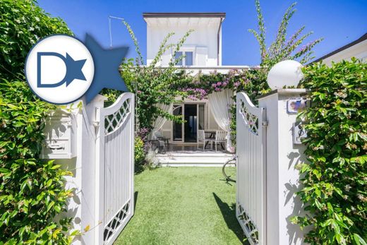 Casa de lujo en Forte dei Marmi, Lucca