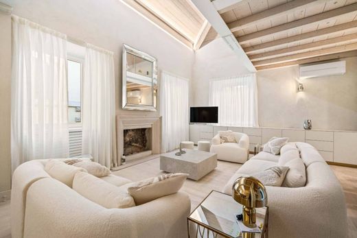 Penthouse in Verona, Provincia di Verona