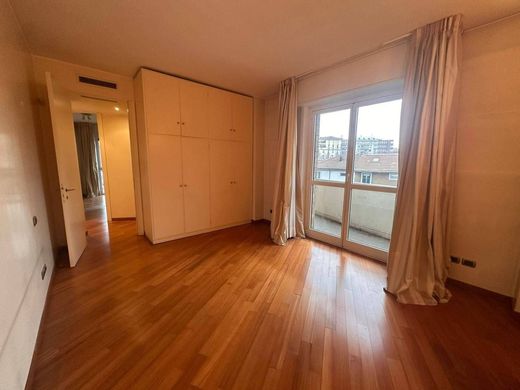 Apartment / Etagenwohnung in Mailand, Lombardei