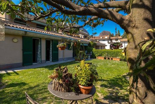 Appartement à Griante, Côme