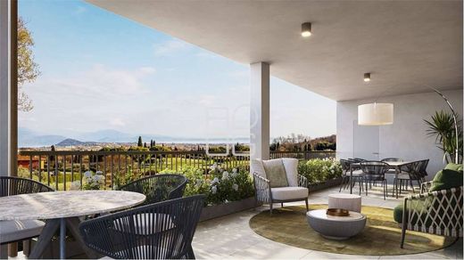 Piso / Apartamento en Polpenazze del Garda, Provincia di Brescia