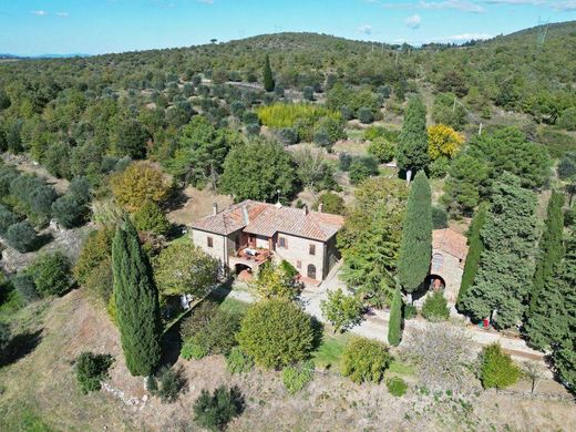 Country House in Bucine, Province of Arezzo