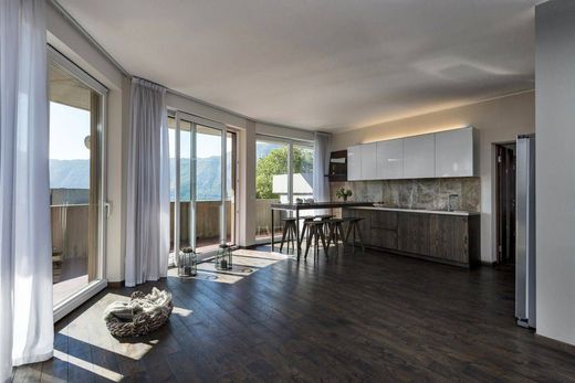 Appartement in Campione d'Italia, Provincia di Como