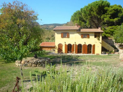 Villa Monte Argentario, Grosseto ilçesinde