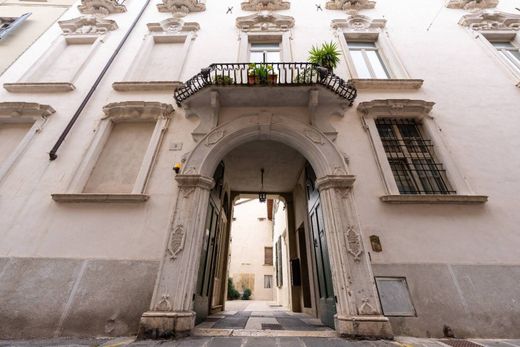 ‏דירה ב  Brescia, Provincia di Brescia