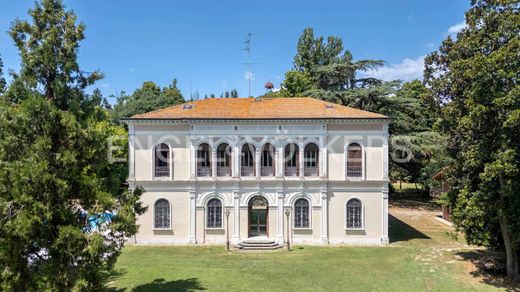 Villa in Ferrara, Provincia di Ferrara