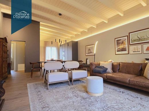 Apartment in Piacenza, Provincia di Piacenza