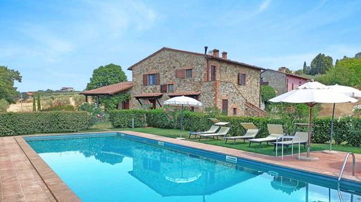 Castiglione del Lago, Provincia di Perugiaのカントリーハウス