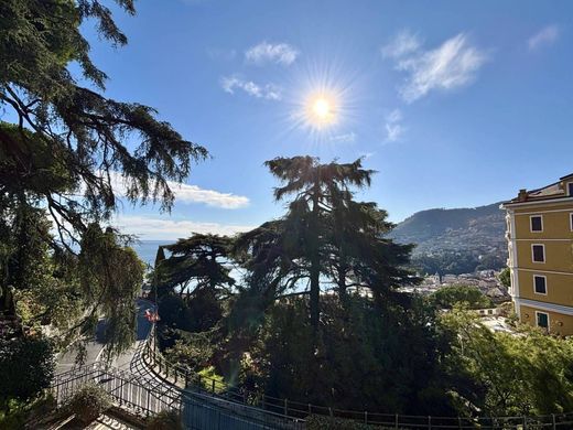 Daire Santa Margherita Ligure, Genova ilçesinde