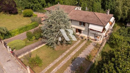 Villa a Negrar, Verona