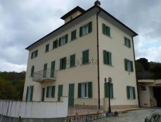 Willa w Camporosso, Provincia di Imperia