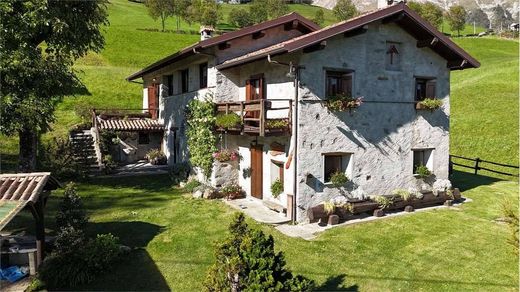 Вилла, Pasturo, Provincia di Lecco