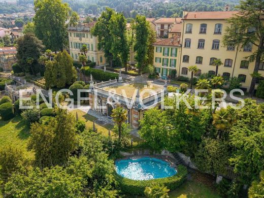 Villa in Comerio, Provincia di Varese