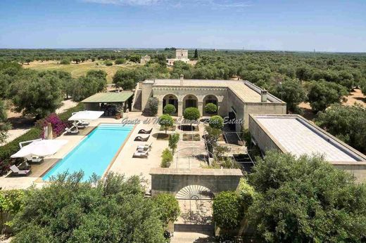 Landhuis in Carpignano Salentino, Provincia di Lecce